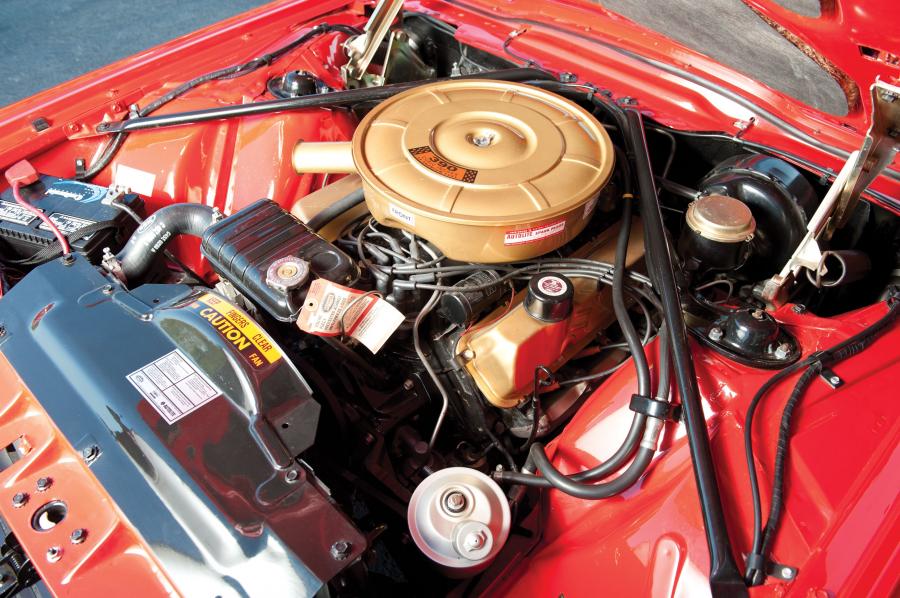  Ford Thunderbird Convertible 1965 года  (фото 4 из 26)